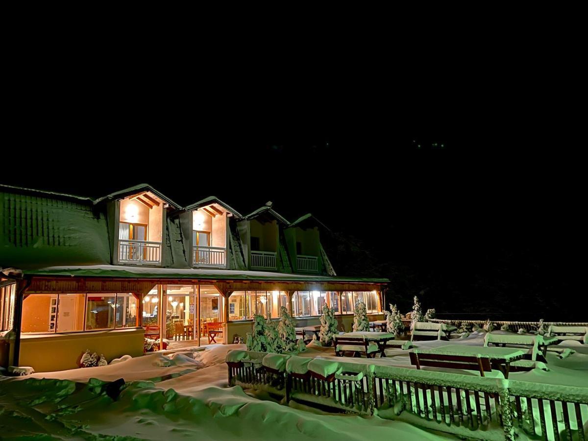 Bed and Breakfast Honey Valley Белашница Экстерьер фото