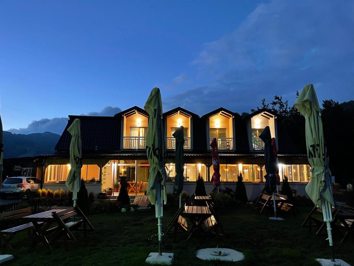 Bed and Breakfast Honey Valley Белашница Экстерьер фото