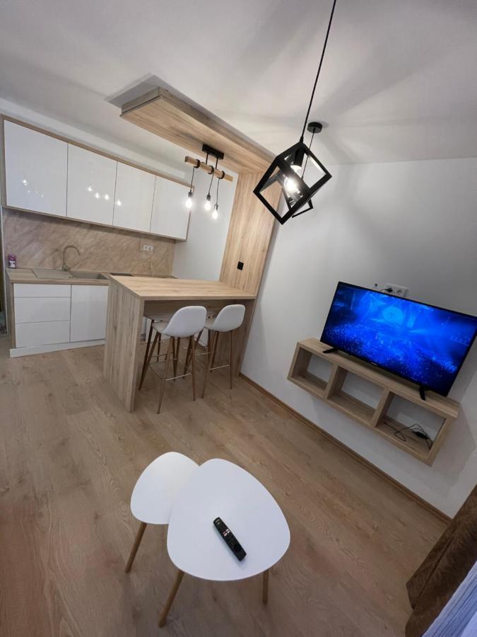Bed and Breakfast Honey Valley Белашница Экстерьер фото