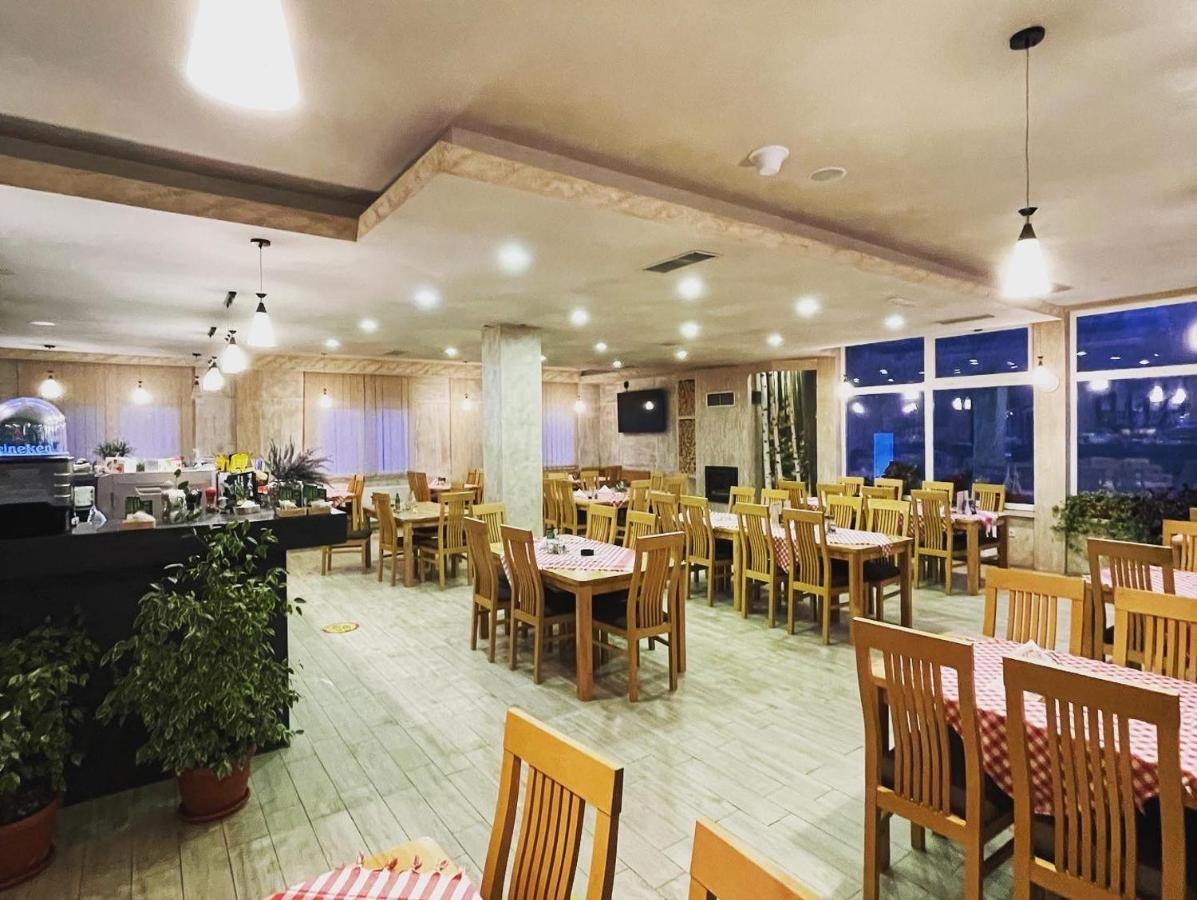 Bed and Breakfast Honey Valley Белашница Экстерьер фото