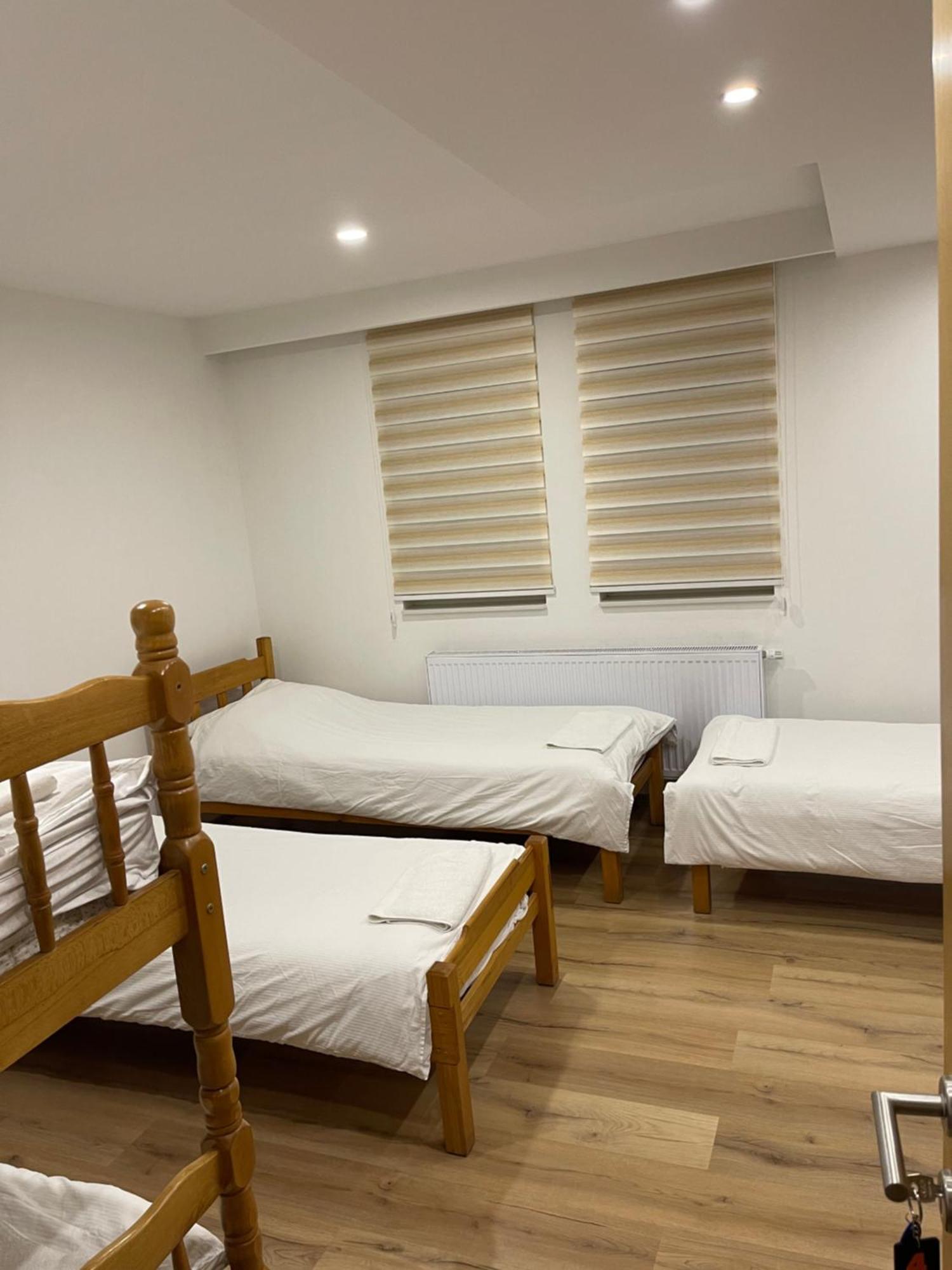 Bed and Breakfast Honey Valley Белашница Экстерьер фото