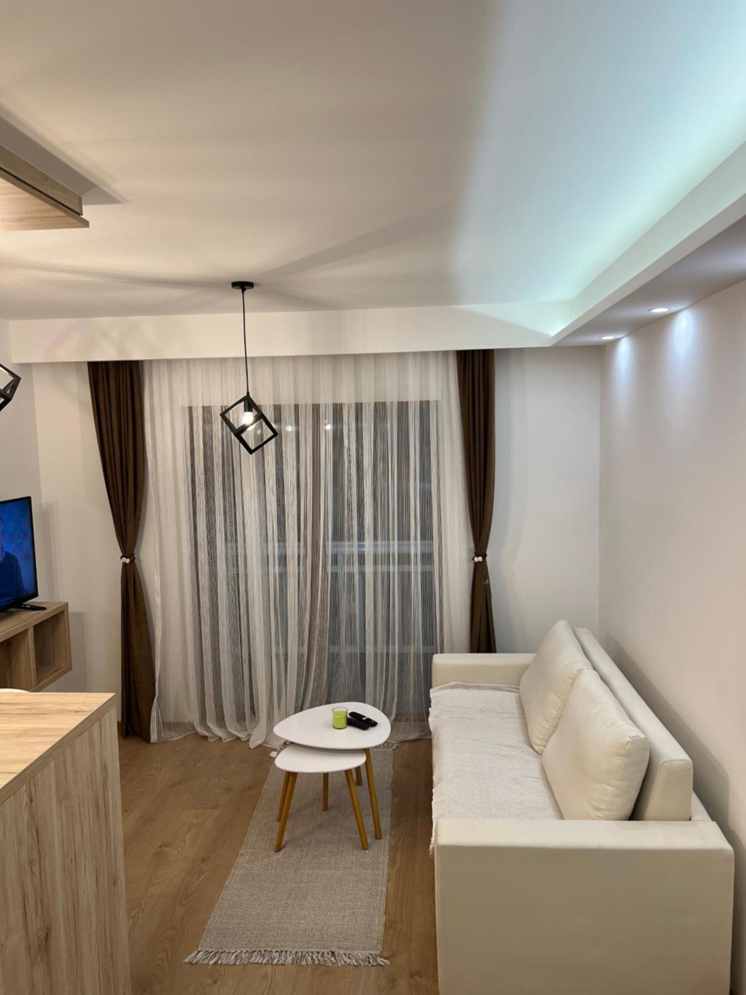Bed and Breakfast Honey Valley Белашница Экстерьер фото